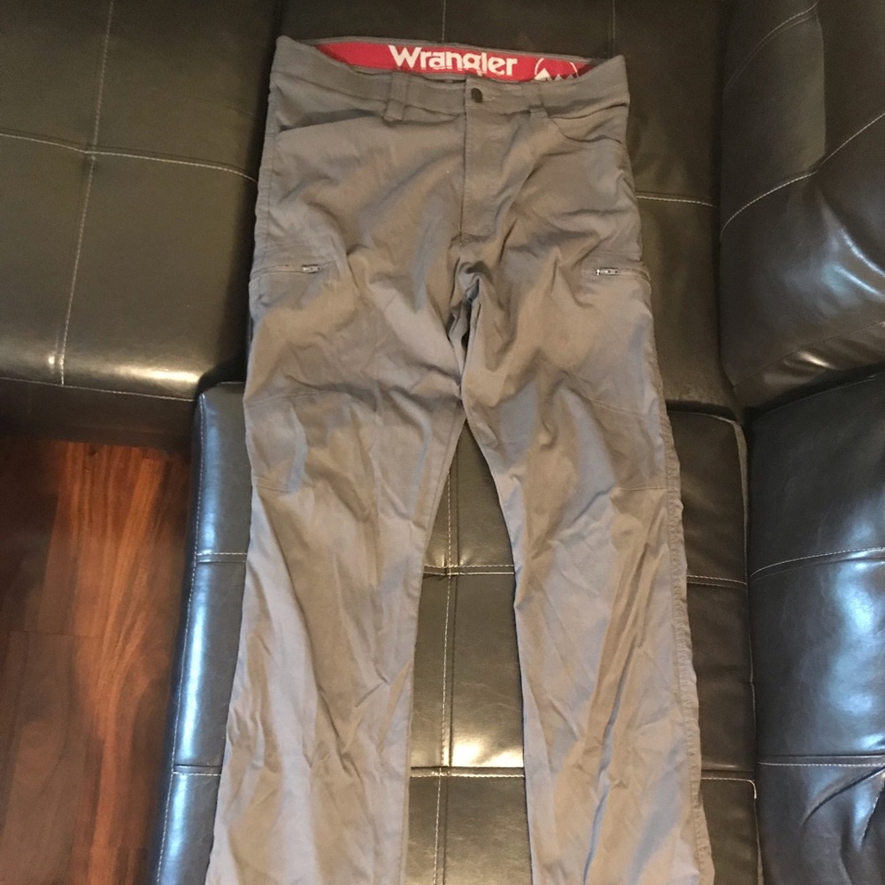 Wrangler 36 tech flex pants